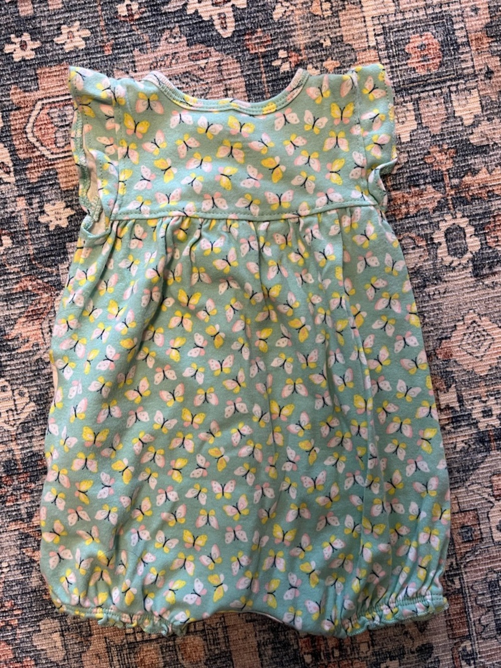 Bundle of Baby Girl Spring and Summer Outfits - Picture 7 of 16